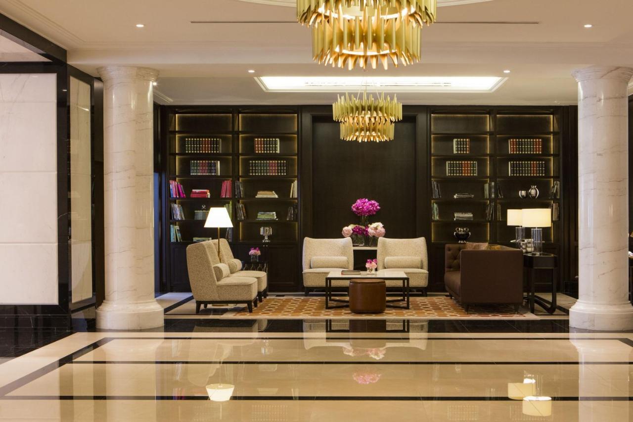 Hotel The Ritz-Carlton, Kuala Lumpur Exterior foto The Library at The Ritz-Carlton, Dubai